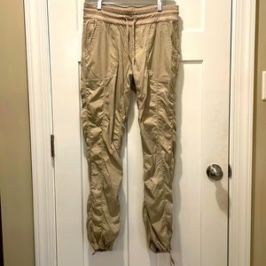 The North Face tan hiking pants size M